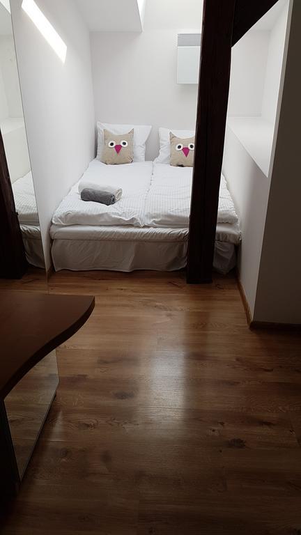 Kfip Room 16C คาโตวีตเซ ภายนอก รูปภาพ